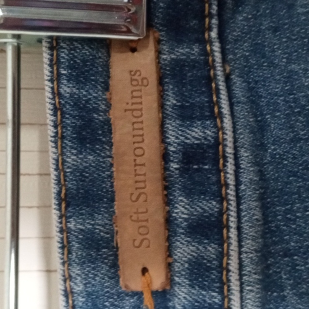 Soft Surroundings Blue Jeans with Floral Embroidery, Festival, Artistic, - Picture 7 of 7